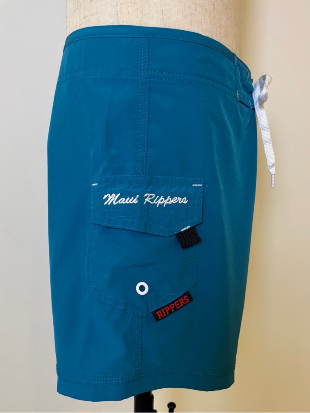 Maui Rippers Blue Board Shorts - Size 6 - Picture 2 of 7